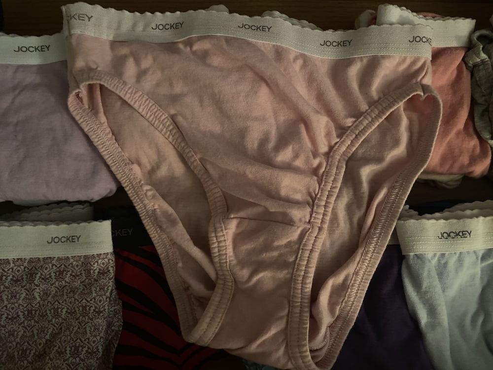 42歳の妻のパンティの引き出し
 #91455649