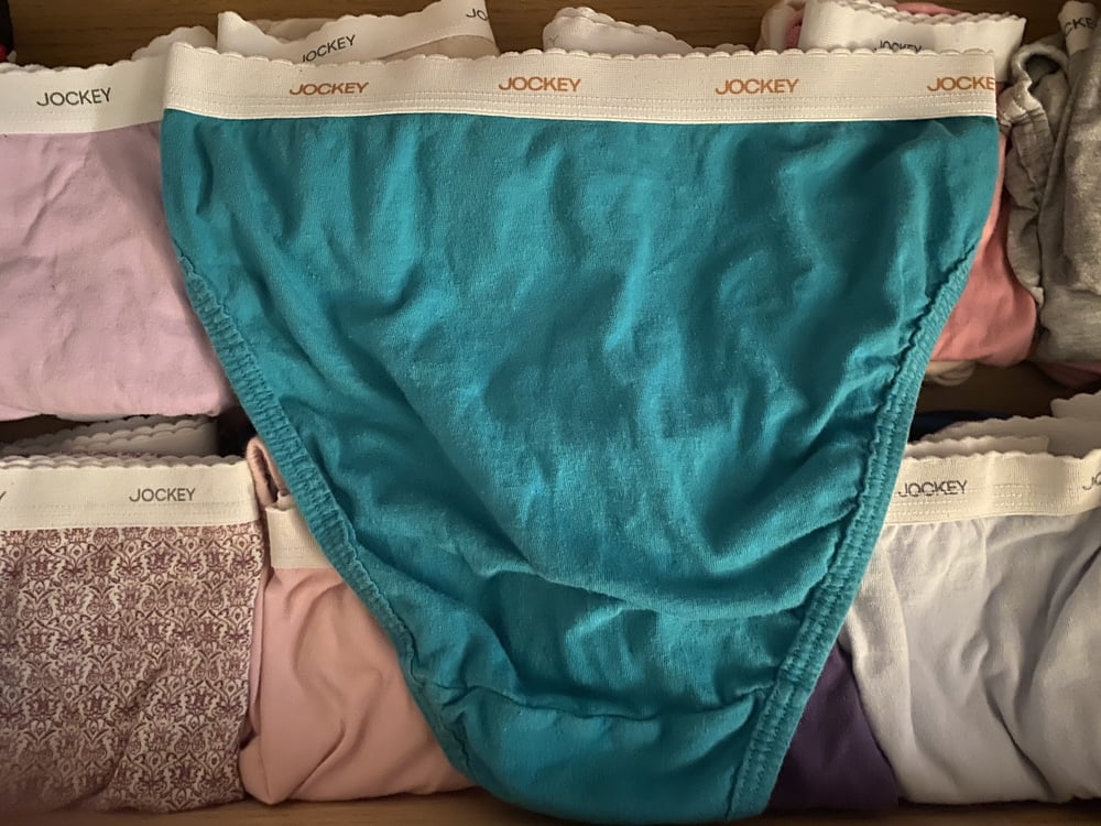 42歳の妻のパンティの引き出し
 #91455652