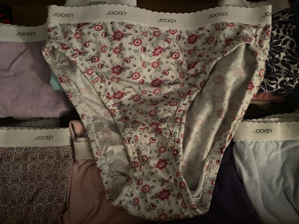 42歳の妻のパンティの引き出し
 #91455662