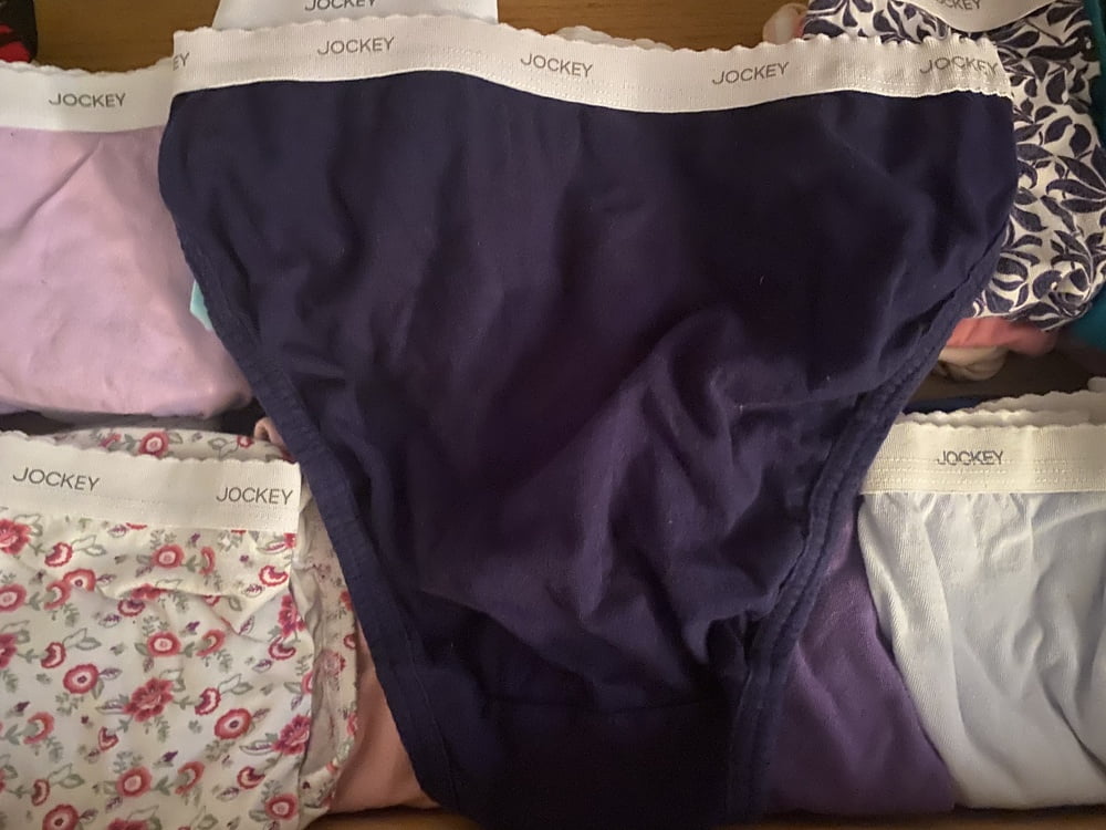 42歳の妻のパンティの引き出し
 #91455664