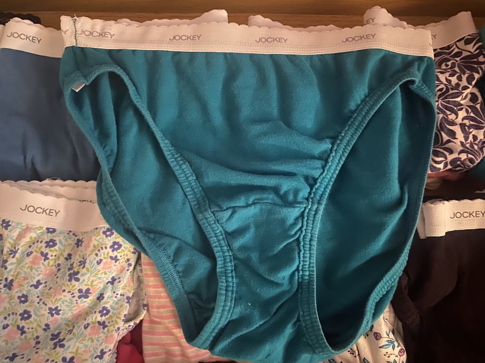 42歳の妻のパンティの引き出し
 #91455675