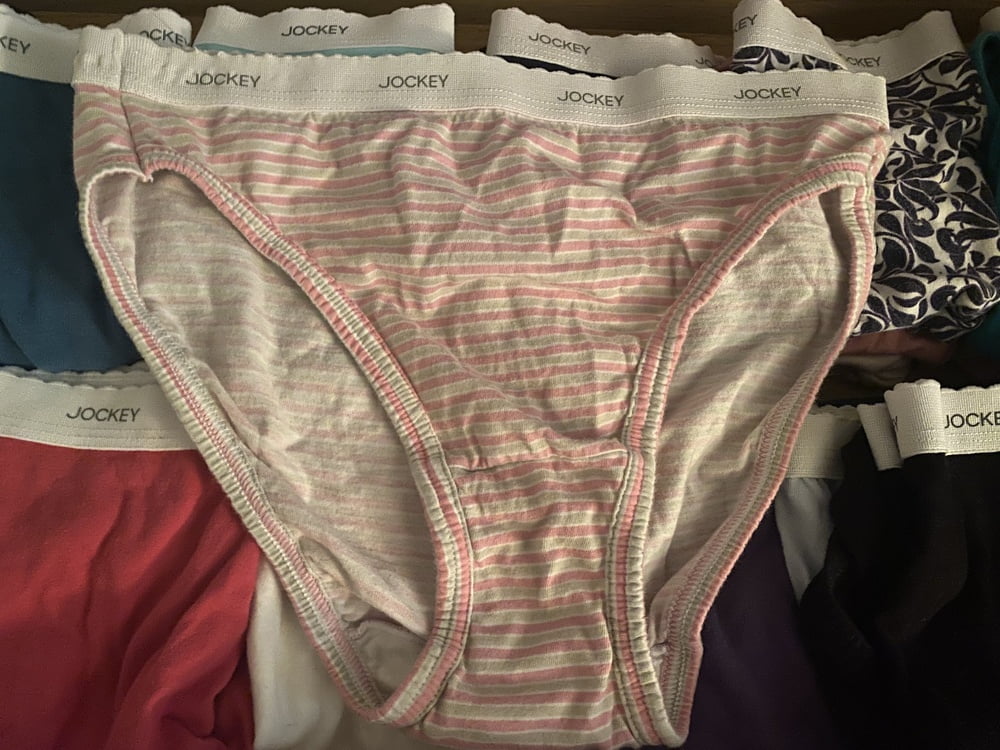 42歳の妻のパンティの引き出し
 #91455676