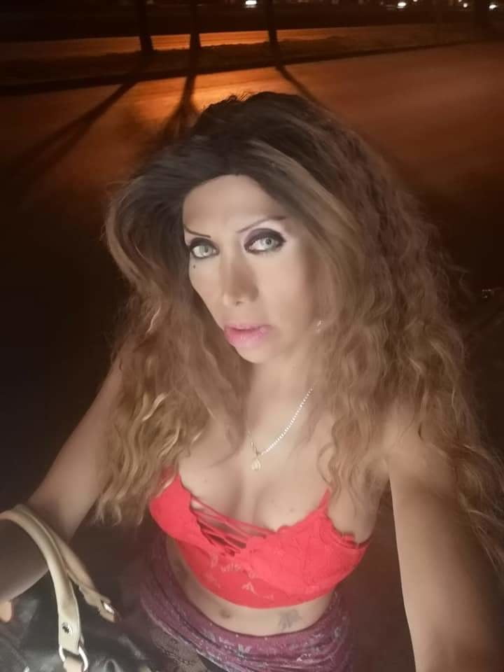 Mi hermosa transexual putas, mujer más que un wom real
 #100128942