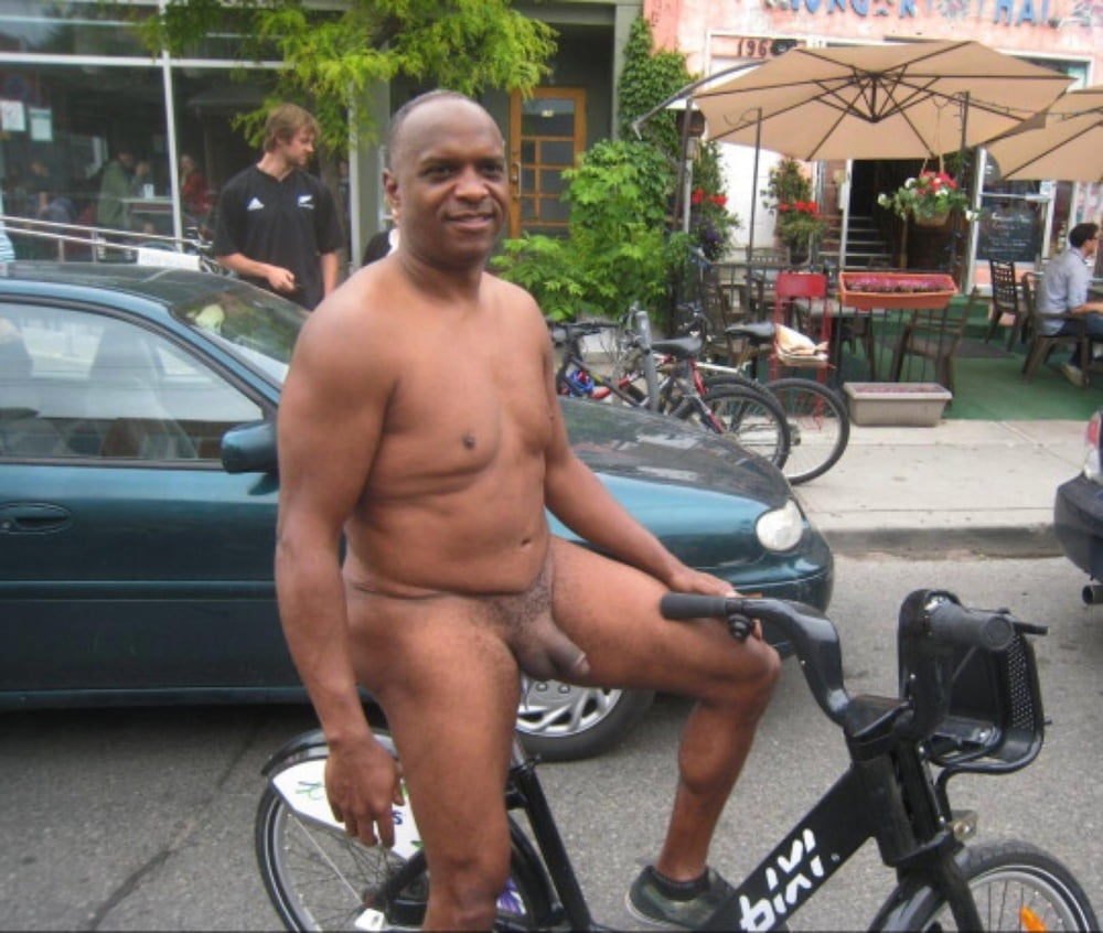 0557 一緒にいて楽しい
 #106187829