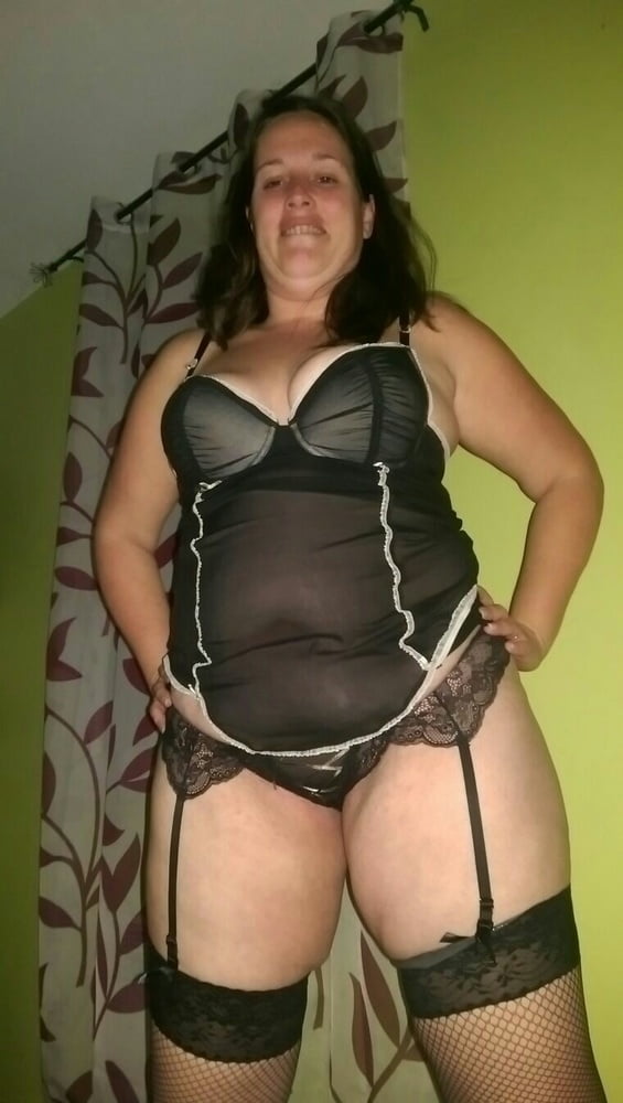 This mummy wants to be a webslut #99337500