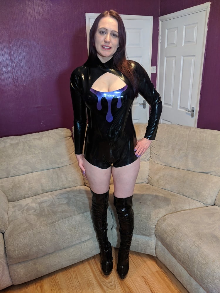 Latex Nikki #91080565