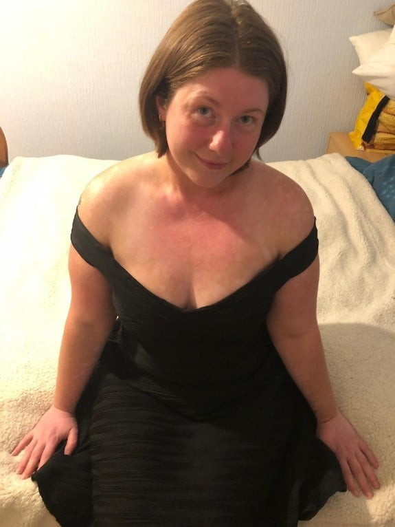 Keri, sexy UK Chunky MILF Slut #81072167