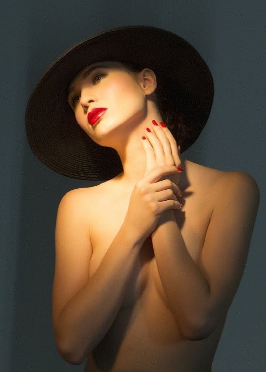 Mieles calientes con sombrero
 #93261498