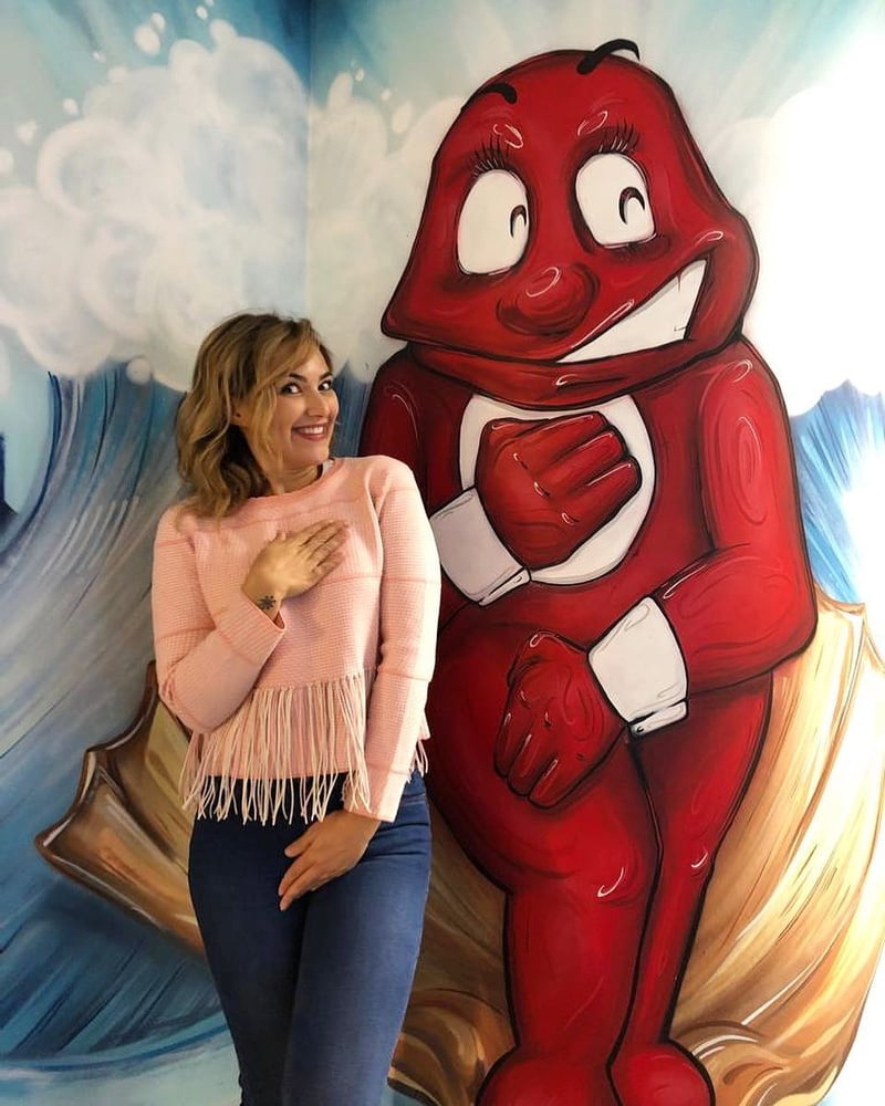 rajae bezzaz #93536253