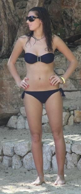 晒し者の妻たち 22
 #93264392