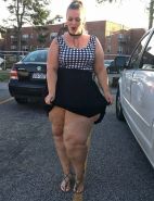 Fat Chicks With Deceptively Thin Faces 24