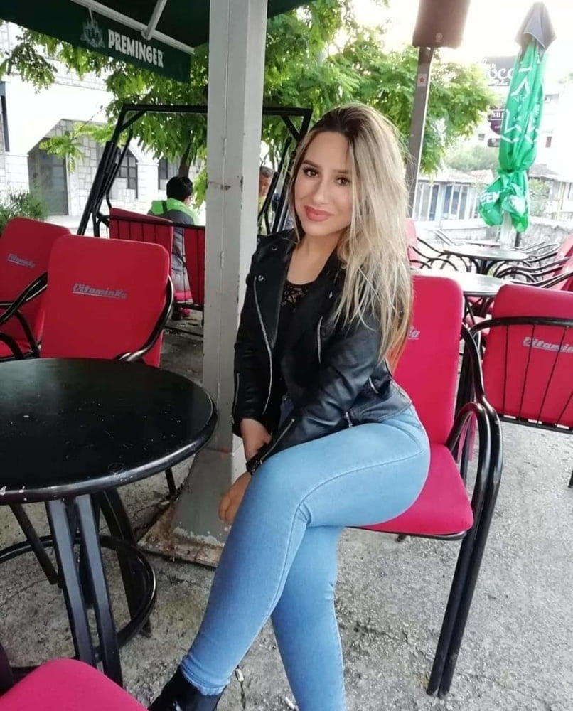 Was macht ihr mit diesen turkischen Schlampen? #91385938