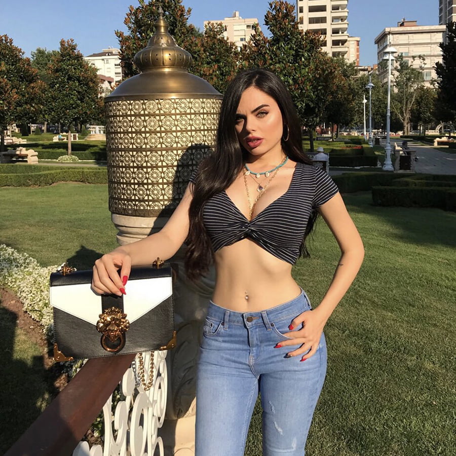 Was macht ihr mit diesen turkischen Schlampen? #91385940