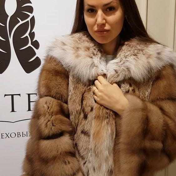 Woman in fur coat 21 #104634215