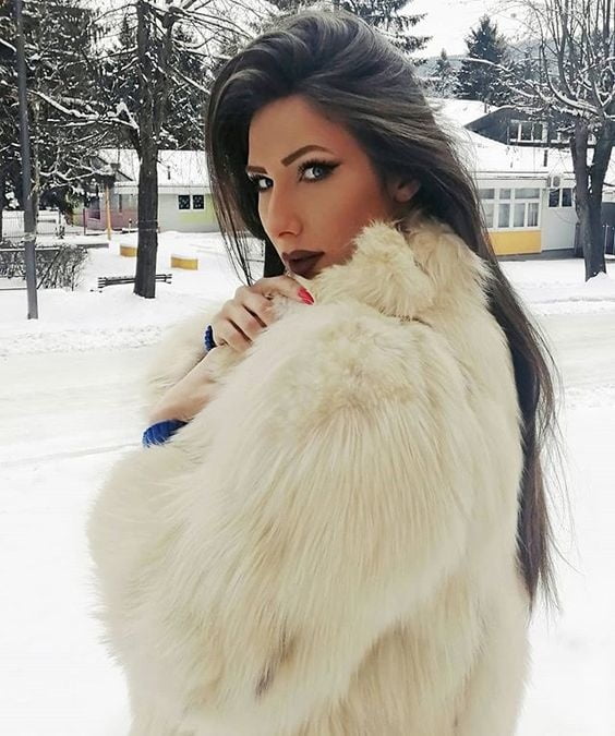 Woman in fur coat 21 #104634793