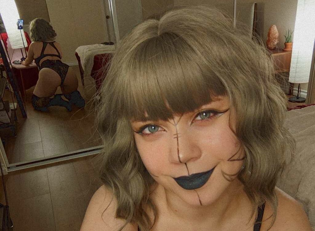 Naomioop desnuda #108183742