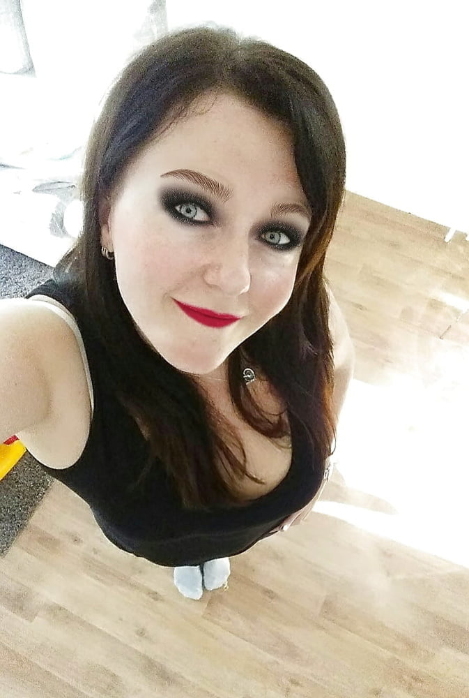 メイクアップ・ビッチ
 #90304207