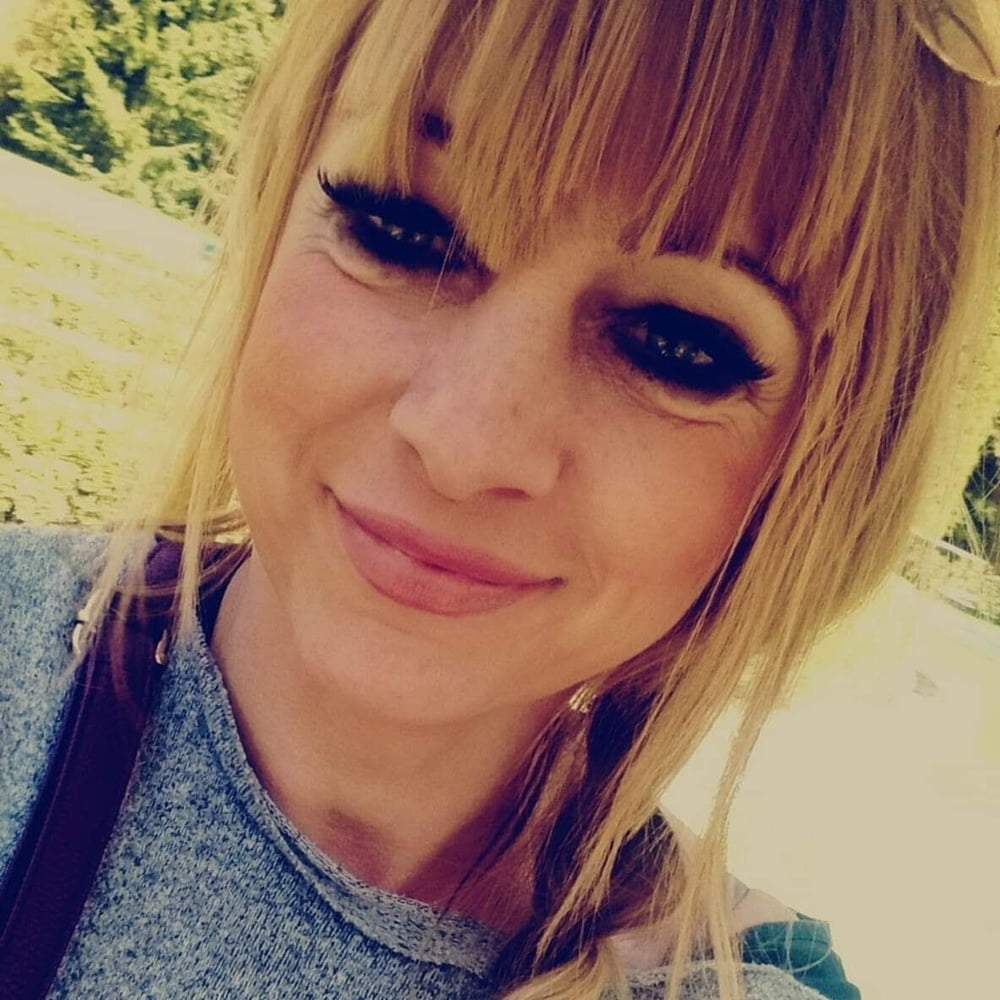 メイクアップ・ビッチ
 #90304209