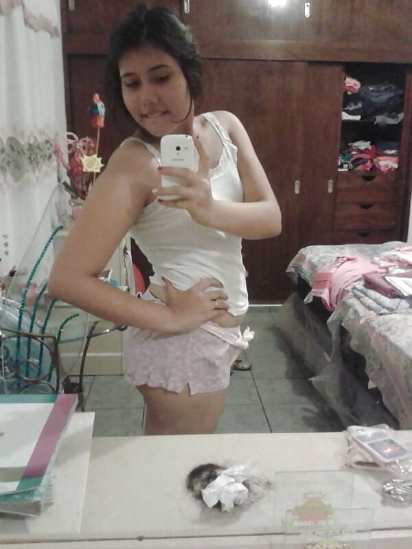 bebita rica #92574937