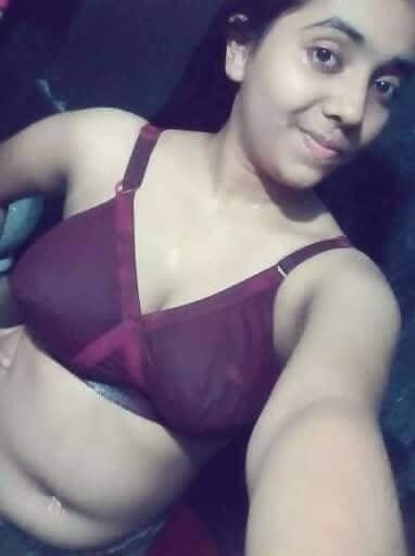 BD DESI GIRL #81436691