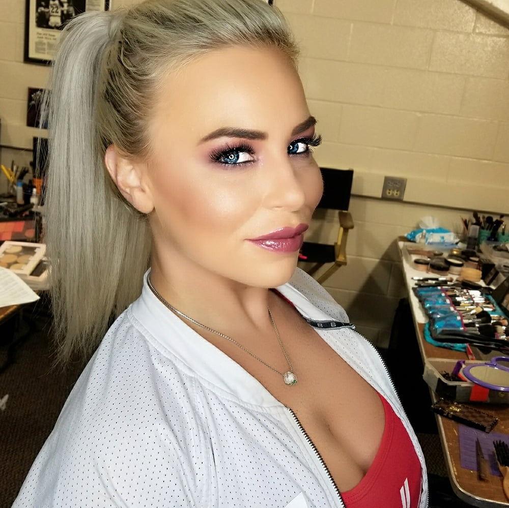 Wwe dana brooke
 #102544032