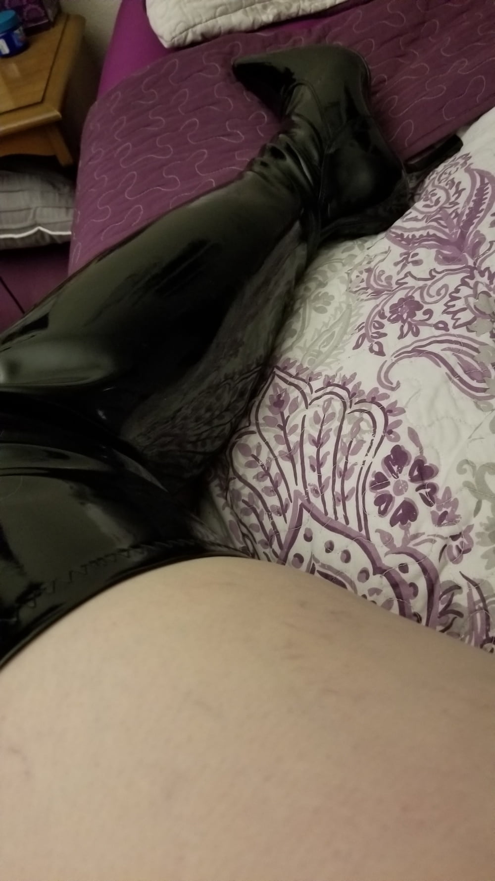 Hubby home early surprised to find wife in thighhigh boots #107163431
