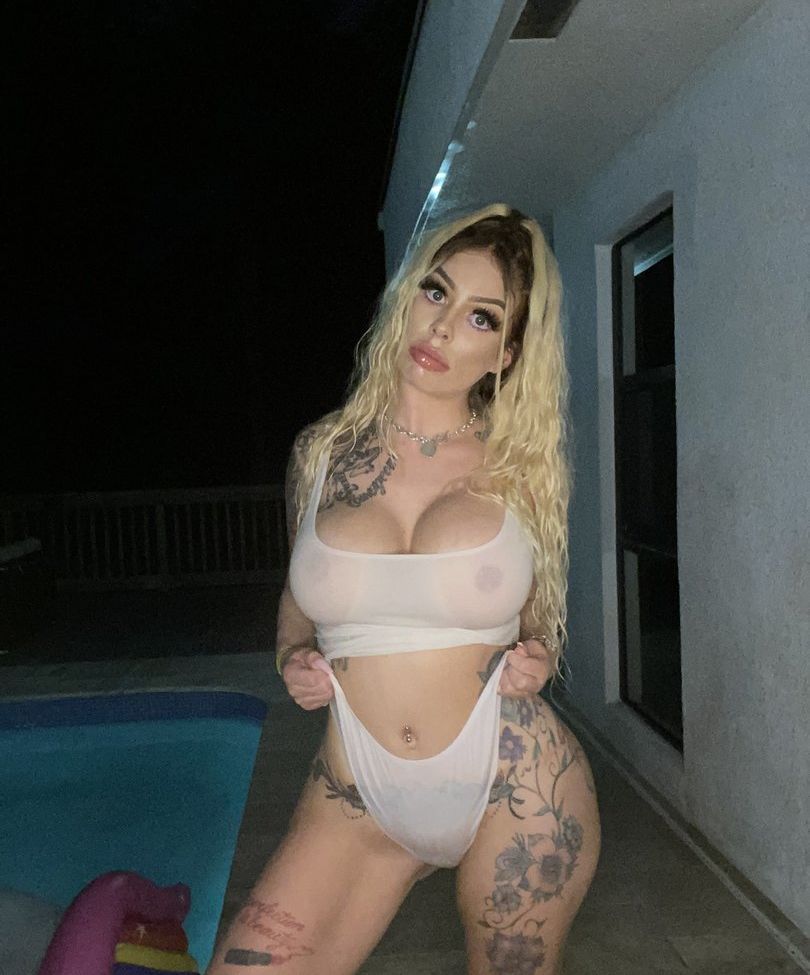 BlueFaceBarbie desnuda #108280543