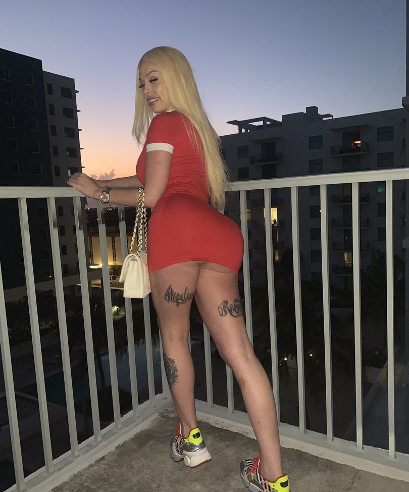 BlueFaceBarbie desnuda #108280556