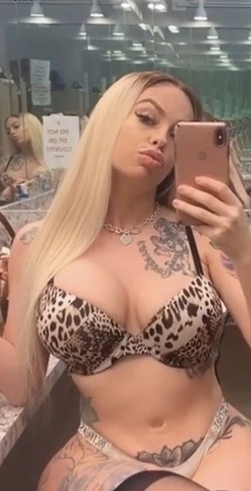 BlueFaceBarbie desnuda #108280574