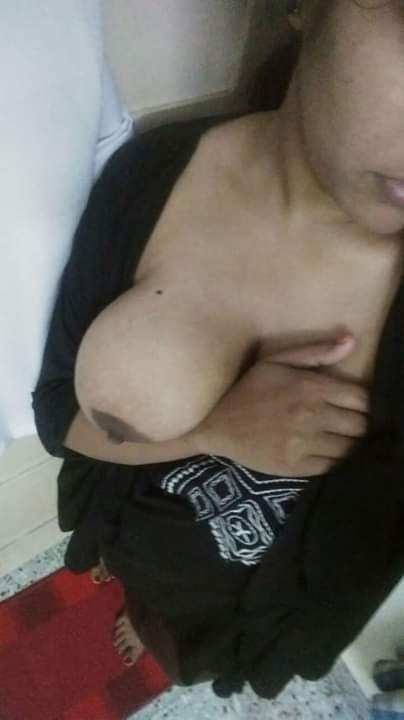 Sri Lankan big boobs doctor #92398626