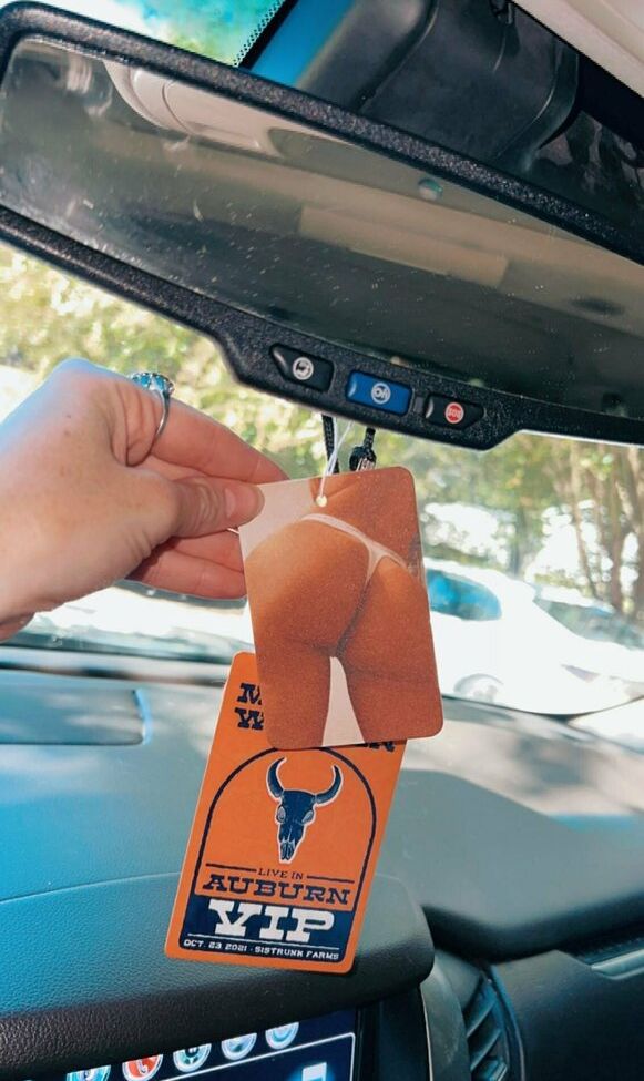 Harleeh desnuda #108227368