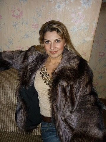 woman in fur coat 23 #99828157