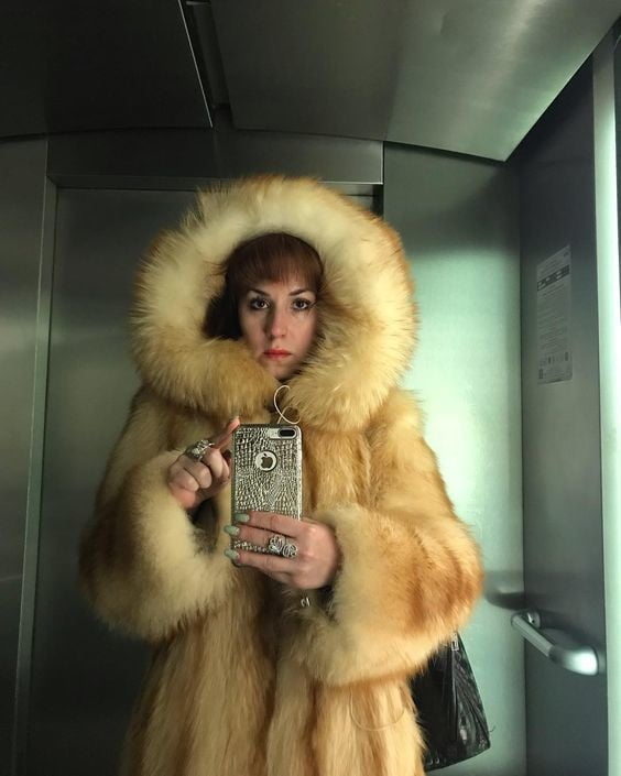 woman in fur coat 23 #99828364