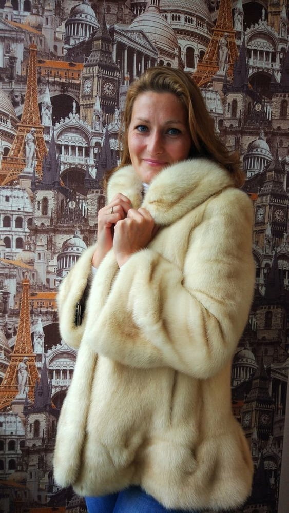 woman in fur coat 23 #99828443