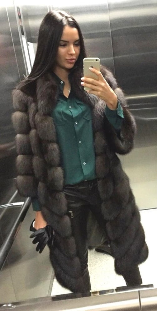 woman in fur coat 23 #99828498