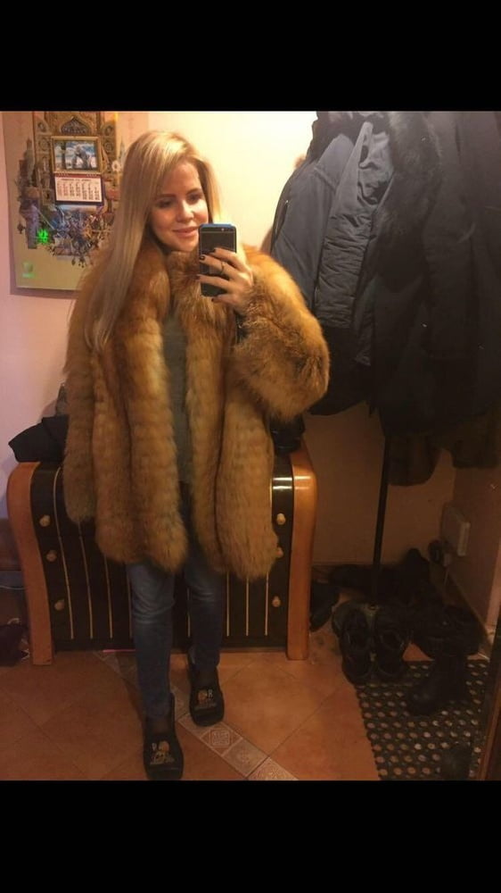 woman in fur coat 23 #99828549