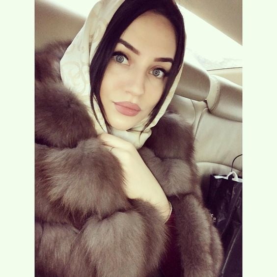 woman in fur coat 23 #99828561