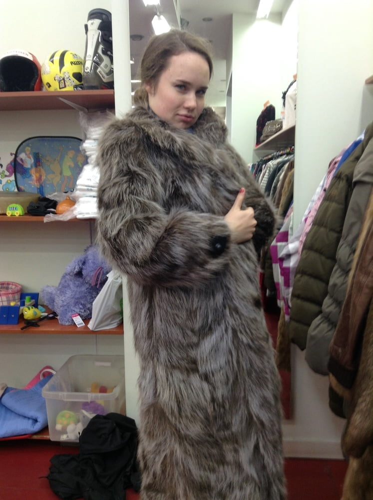 woman in fur coat 23 #99829082