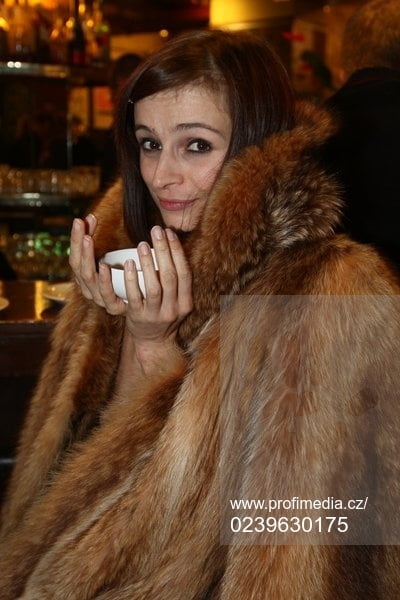woman in fur coat 23 #99829098