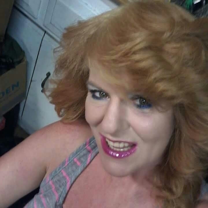 Alex Sperma Hure
 #90357556