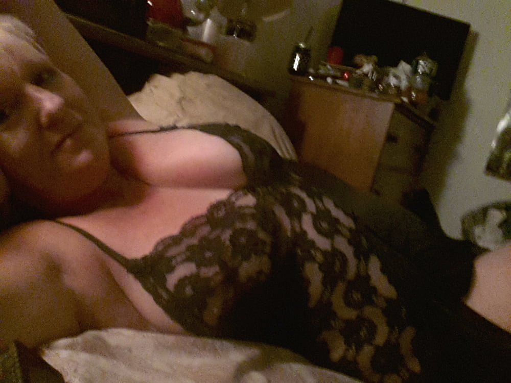 Alex Sperma Hure
 #90357751