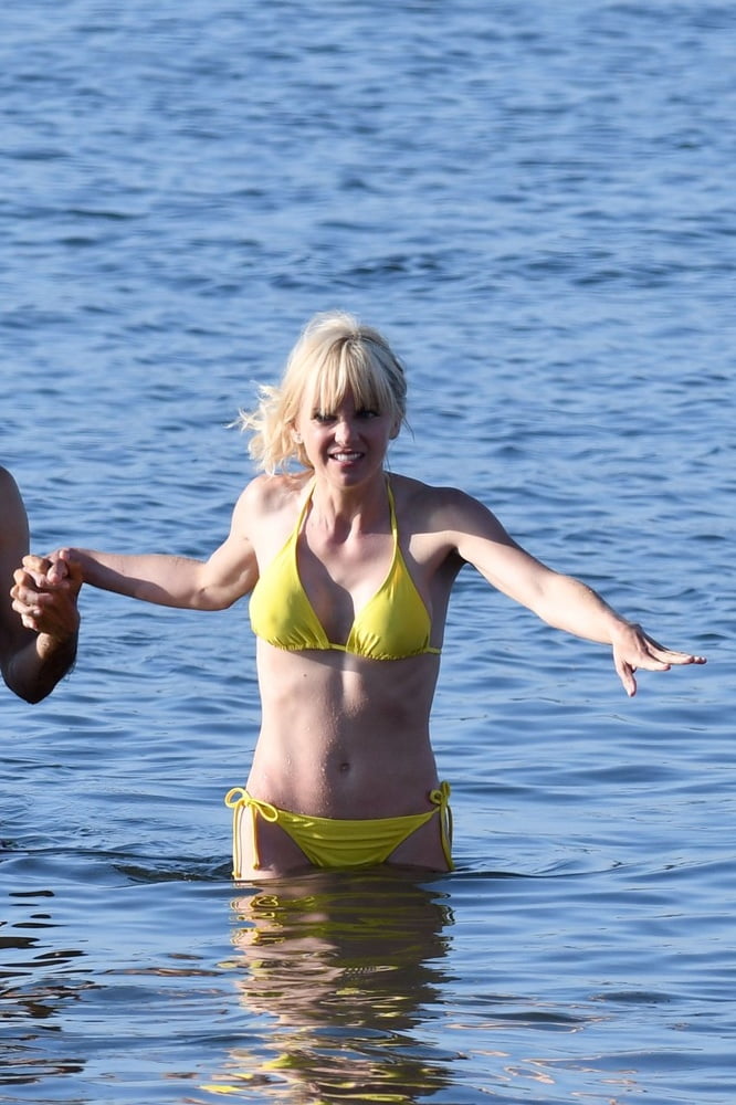 Anna Faris #83559763