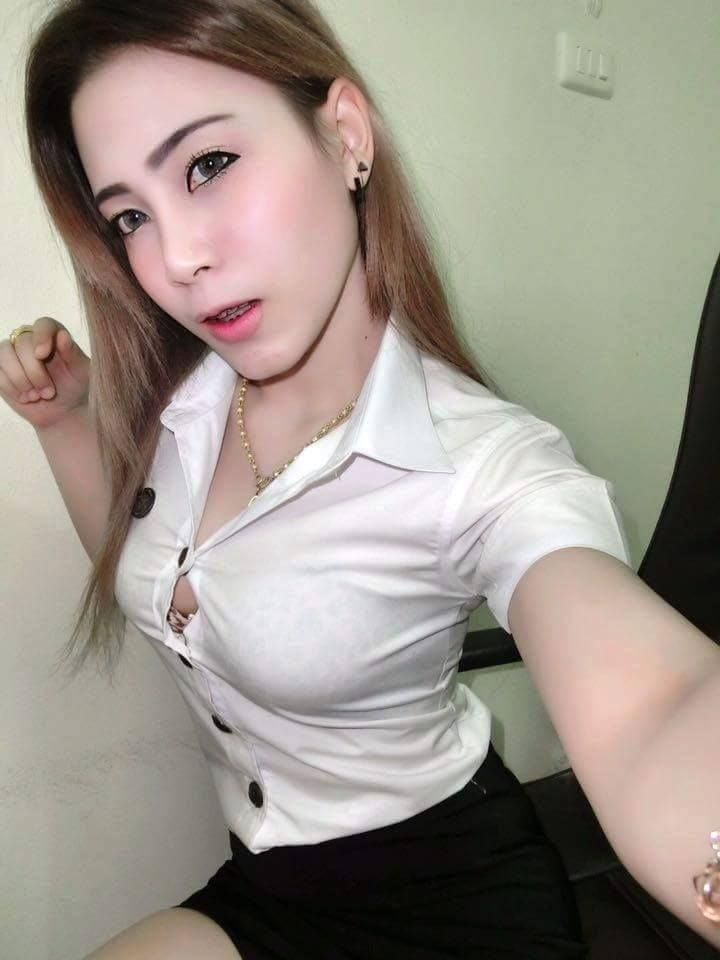 Thai uni girls
 #104983227