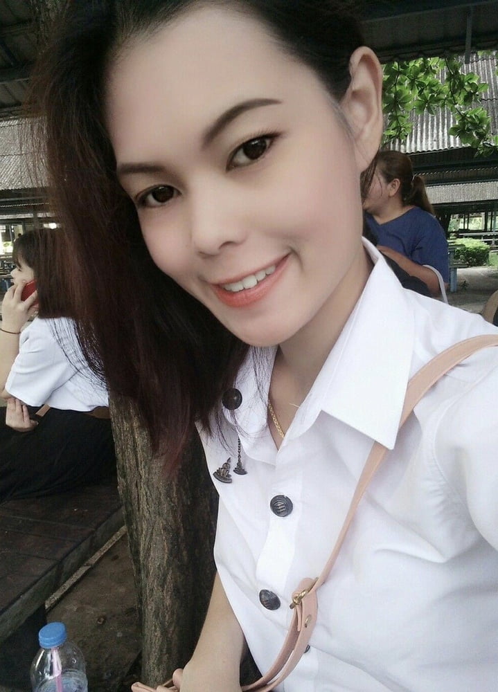 Thai uni girls
 #104983264