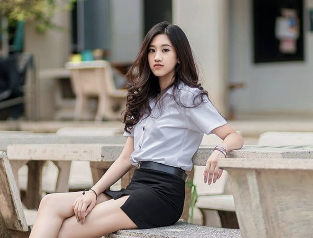 Thai uni girls
 #104983283