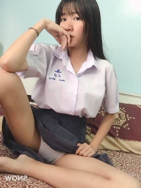 Thai uni girls
 #104983291