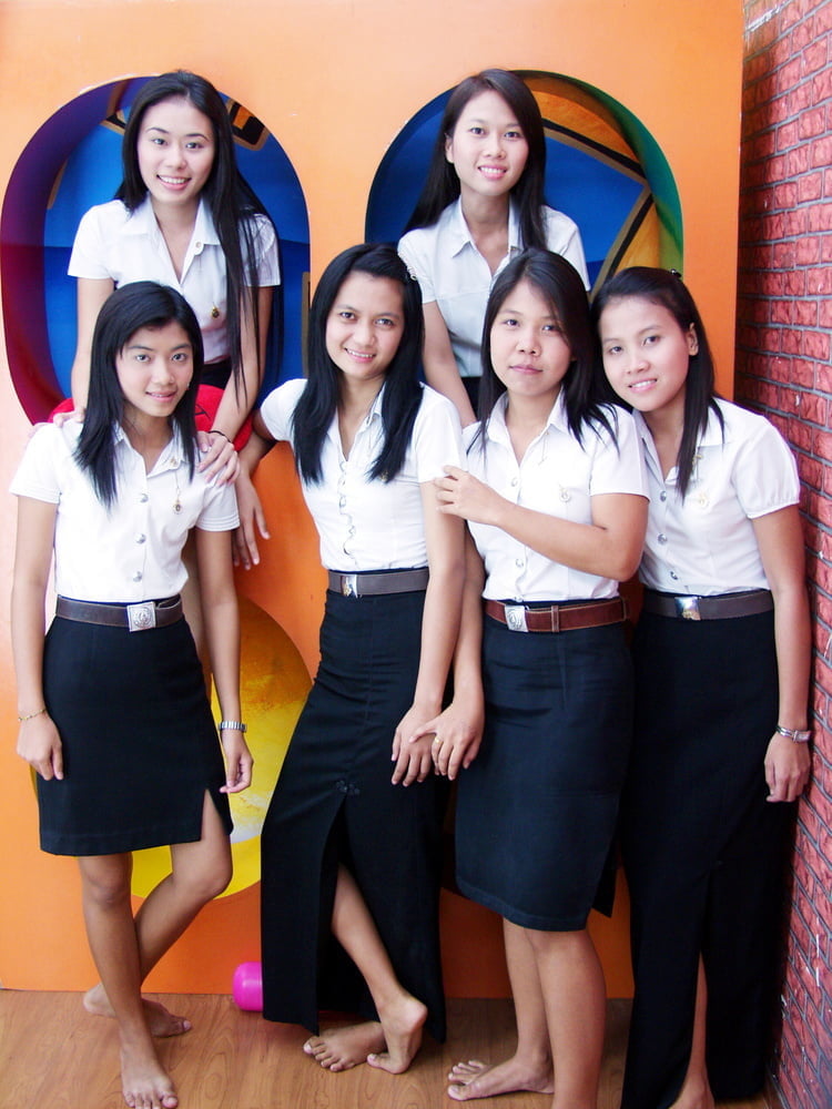 Thai uni girls
 #104983335
