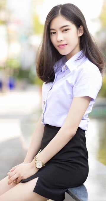 Thai uni girls
 #104983405