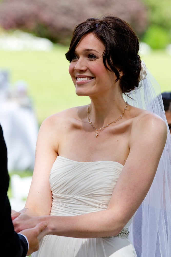 Mandy moore - "amour, mariage, union" photos (2011)
 #87503066