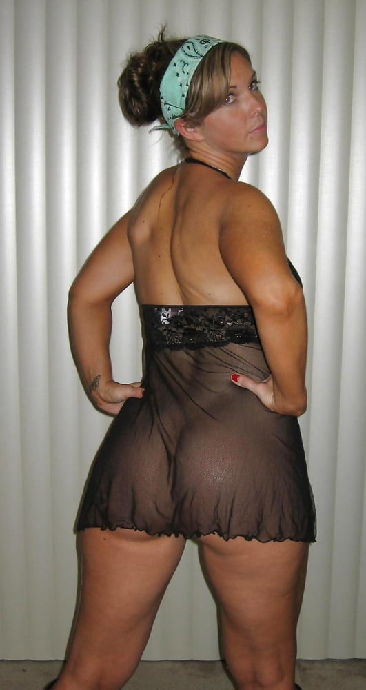 Exposed - Perfect Milf Oiled and Spread #93190009